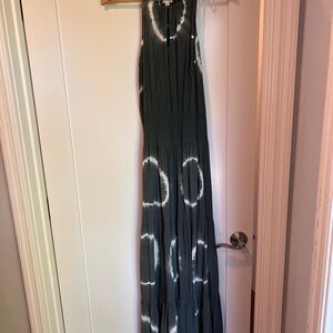 Promesa Charcoal and White Tie-Dye Maxi Dress